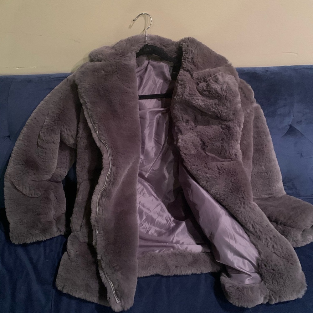 Faux fur winter coat 😍 - Picture 6 of 7